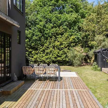 Lovely In With Wifi בית נופש