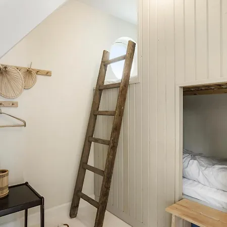 Lovely In With Wifi בית נופש *